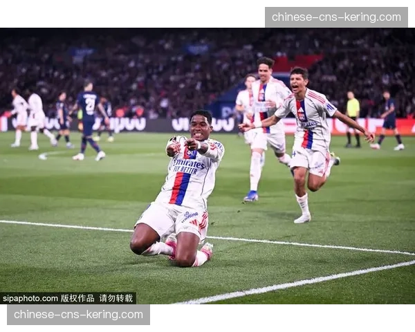法甲冠军争夺白热化，巴黎1分优势领跑里昂紧追